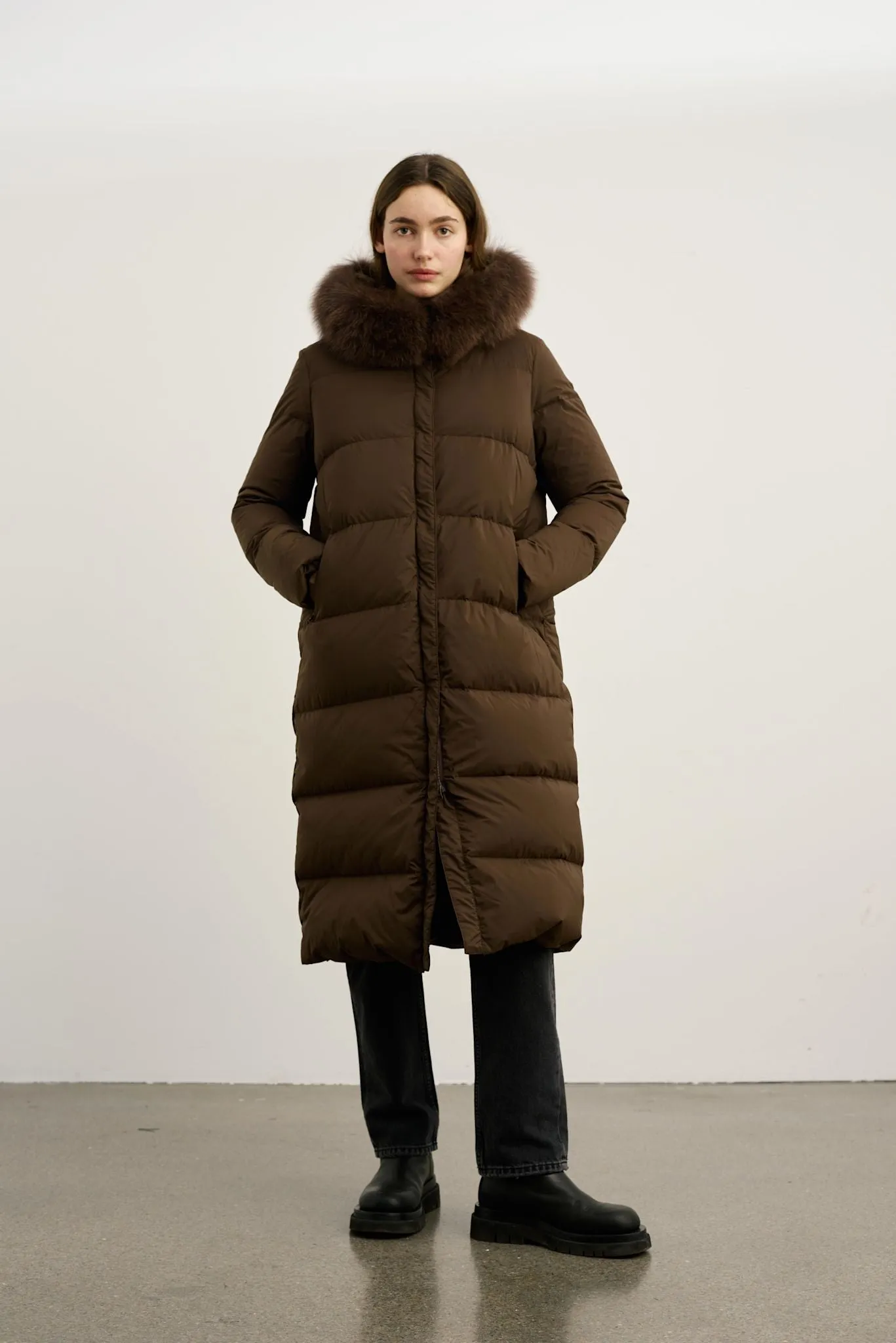 ALVA DOWN COAT - DARK BROWN