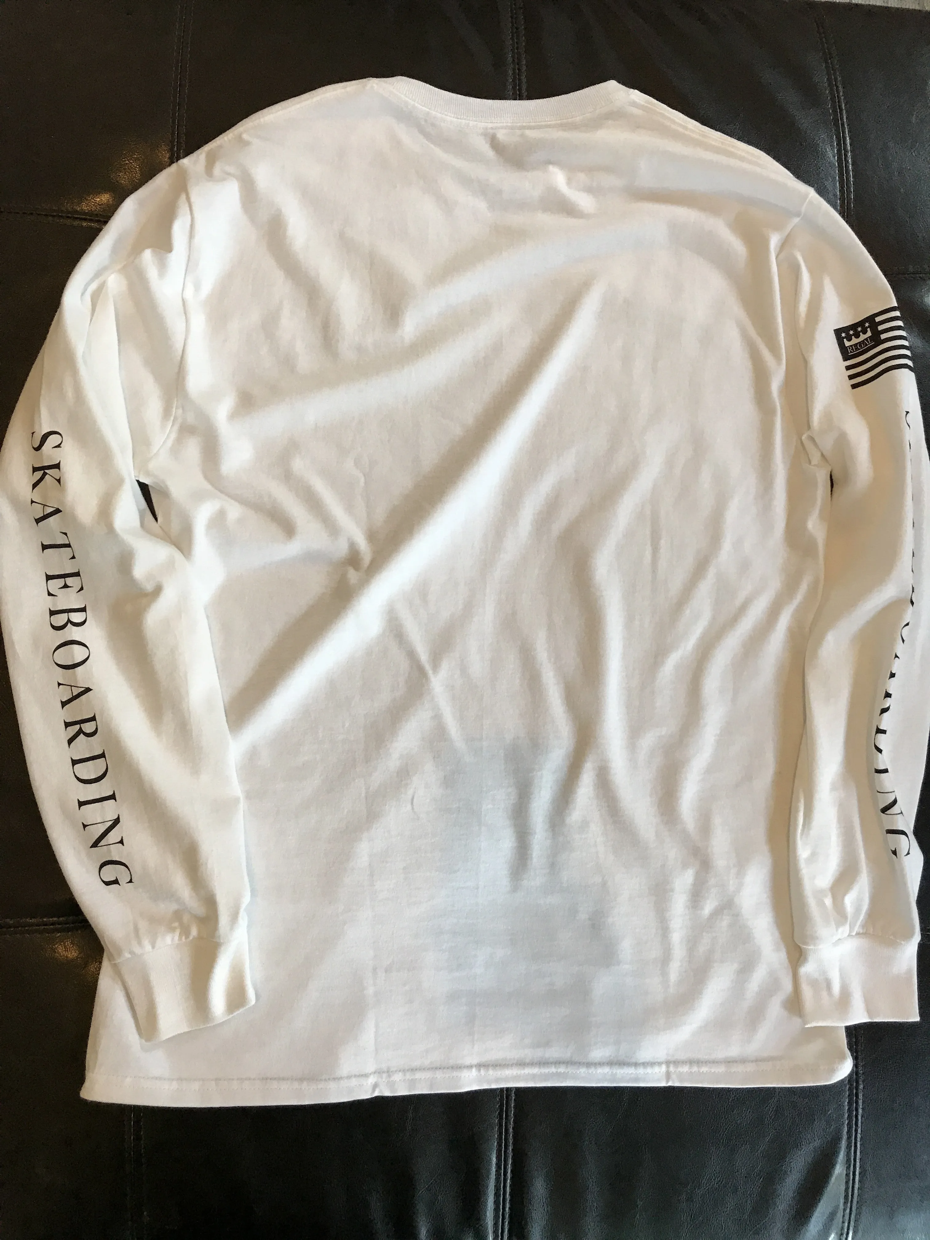 The REGAL Long sleeve Graphic T-shirt