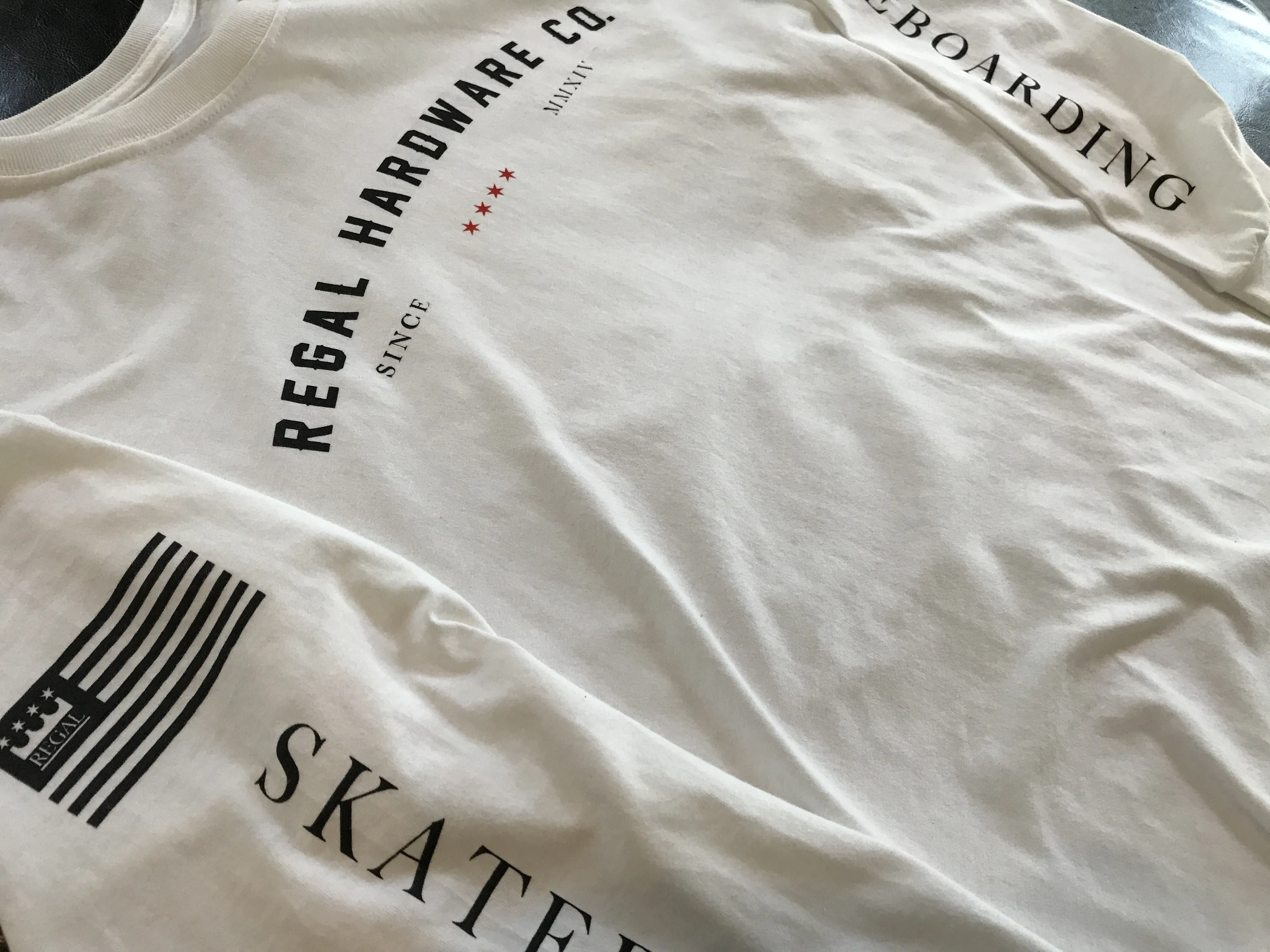 The REGAL Long sleeve Graphic T-shirt